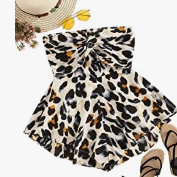 SweatyRocks Animal Print Romper - Picture 2 of 5